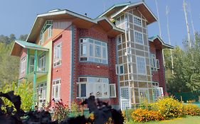 Oak Heaven Cottage Gulmarg